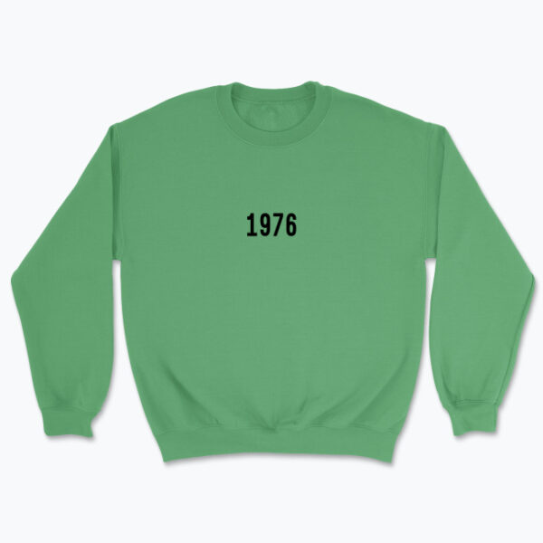 1976 - Bluza z czarnym nadrukiem - obrazek 3